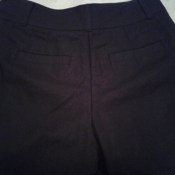 The Limited Linen Blend Utility Shorts - Picture 3 of 6